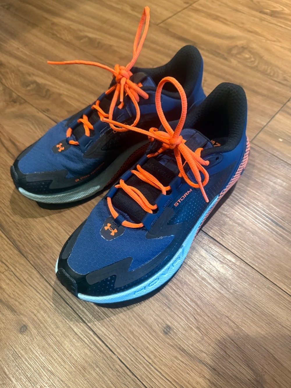 Under Armour HOVR Storm Machina Running Shoes